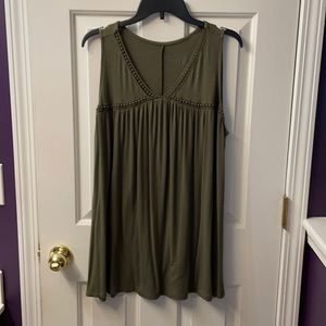 Super soft sleeveless 14/16 Green top Lane Bryant
